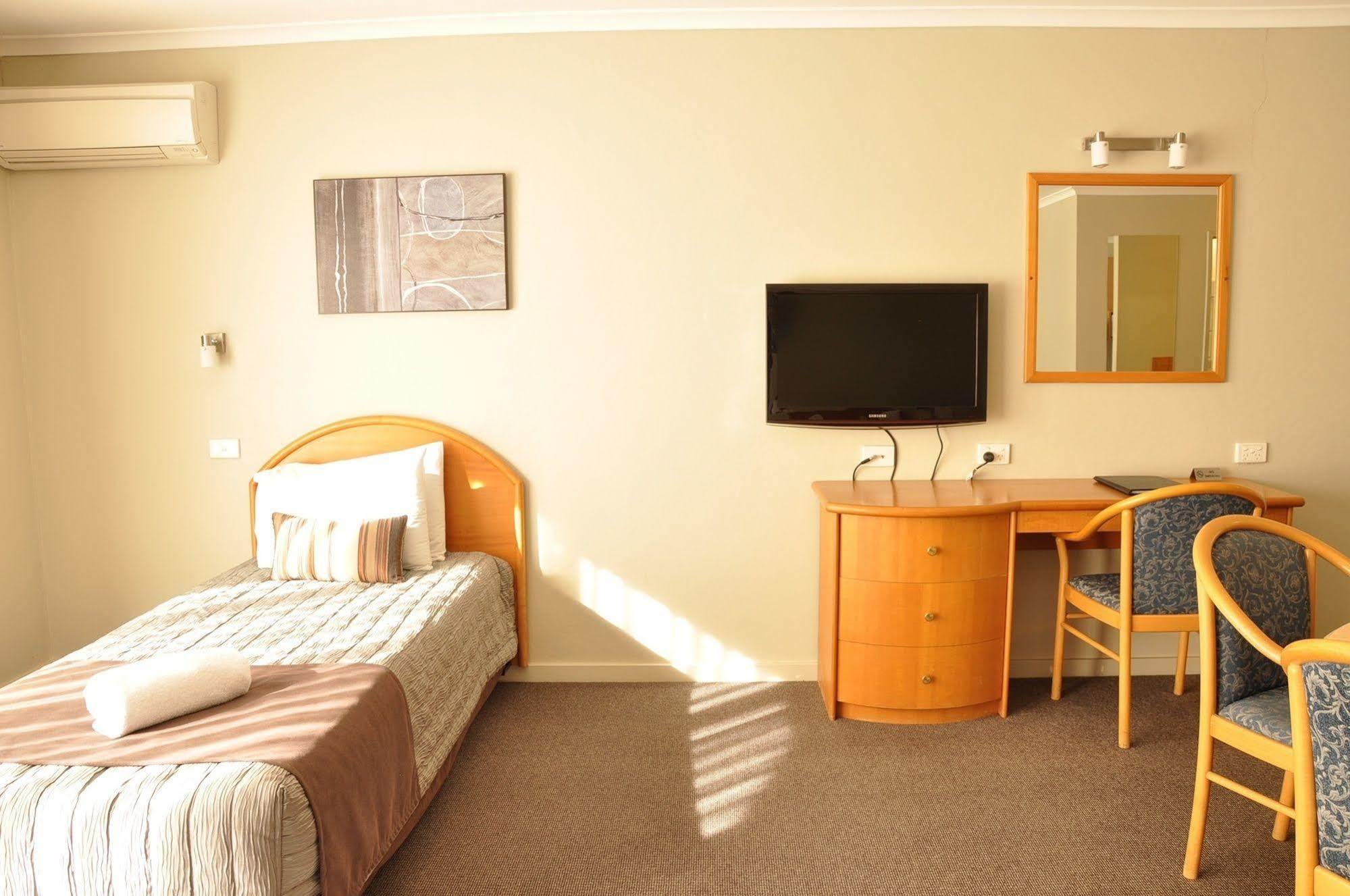Chittaway Motel Tuggerah Exterior photo